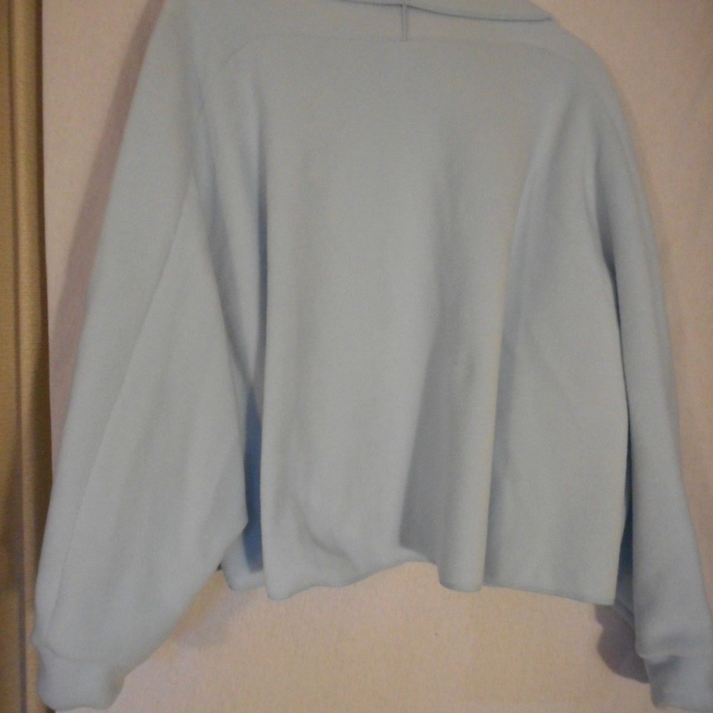 Vermont Trading Company Snuggler Fleece Wrap - Picture 5 of 5